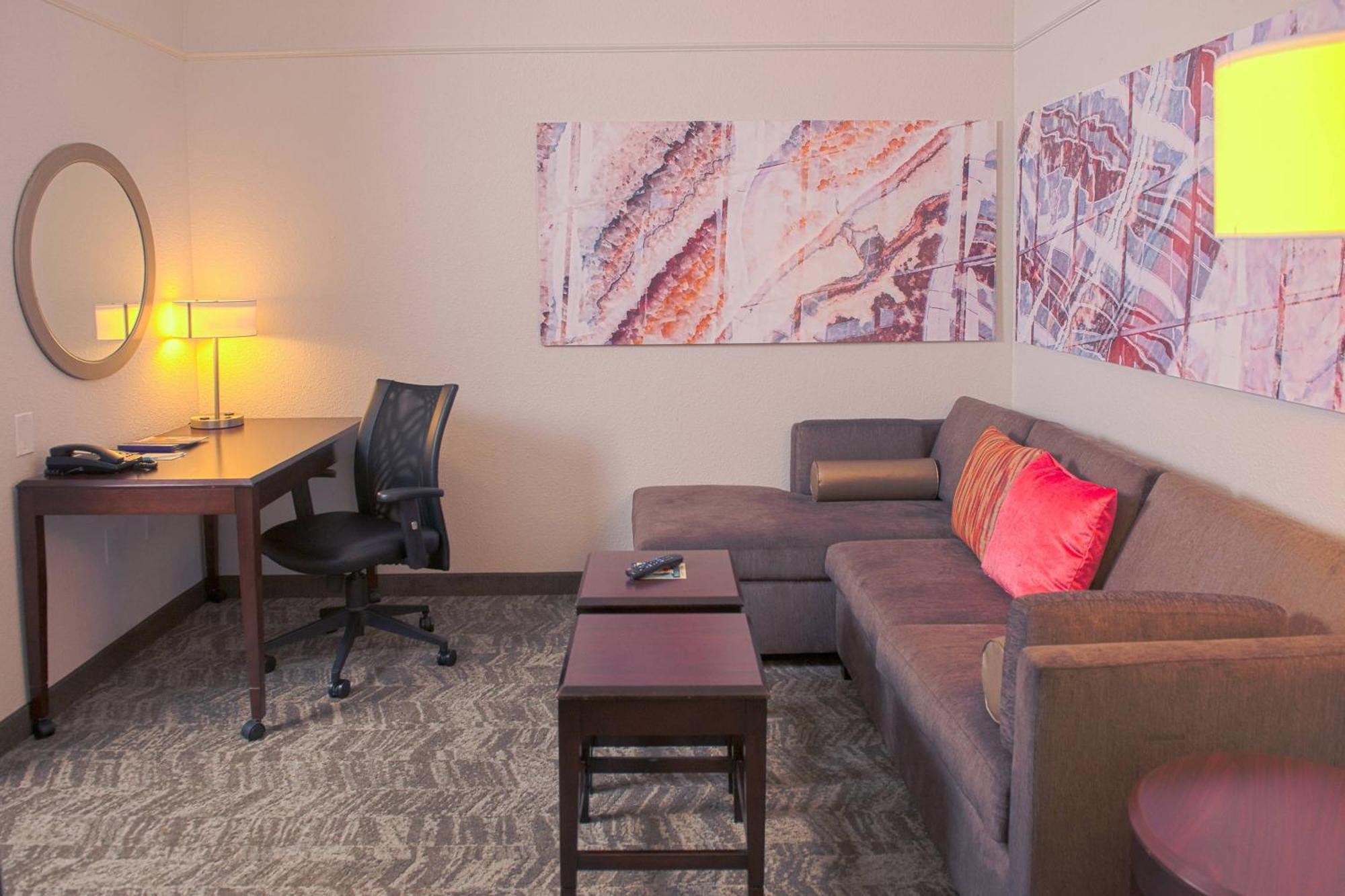 Springhill Suites Houston Pearland Exterior photo